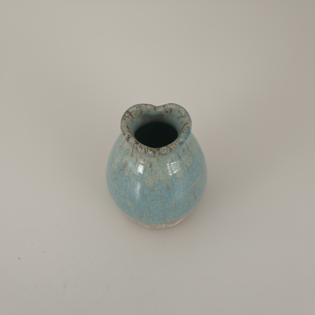 Aqua Vase – Top Down